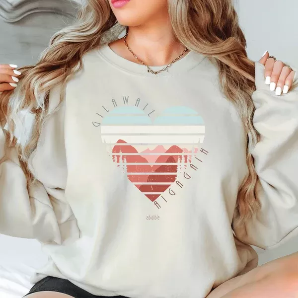 "God is Love" Unisex Heavy Blend™ Crewneck Sweatshirt